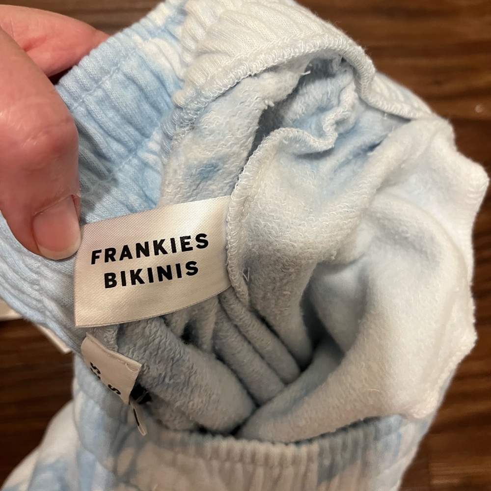 NWT Frankie's Bikinis Aiden Tie Dye Cloud Sweatpants Size S - Picture 6 of 9